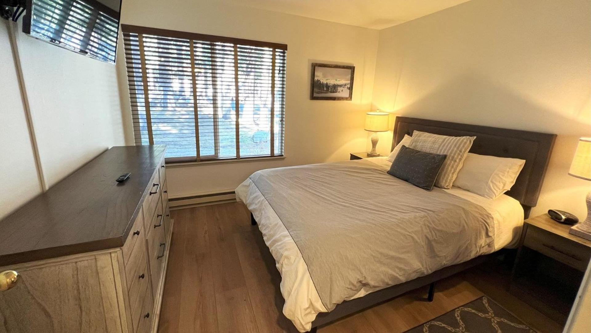 Standard Condos With Free Parking Мамът Лейкс Стая снимка